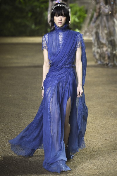 Elie Saab Spring Summer 2016 Collection at PFW
